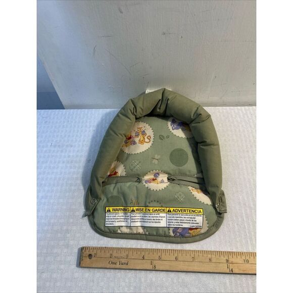 Disney Winnie the Pooh green infant carseat head support vintage - Picture 4 of 4